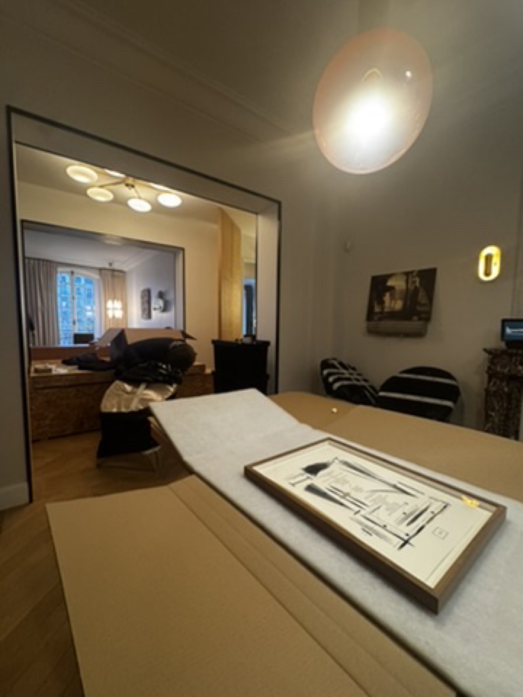 Conditionnement soigné d'une pièce de collection · intervention Maison Griffon